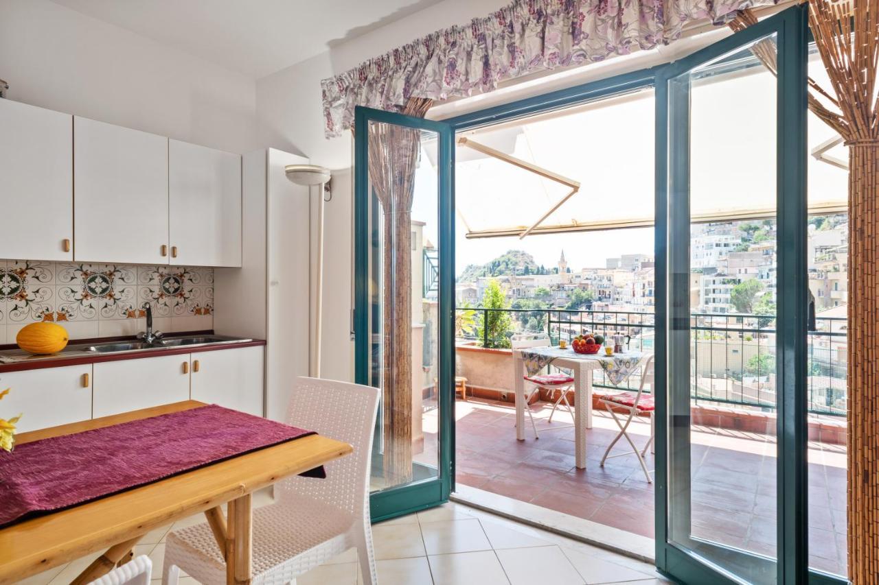 Comfortable With Terrace Leilighet *