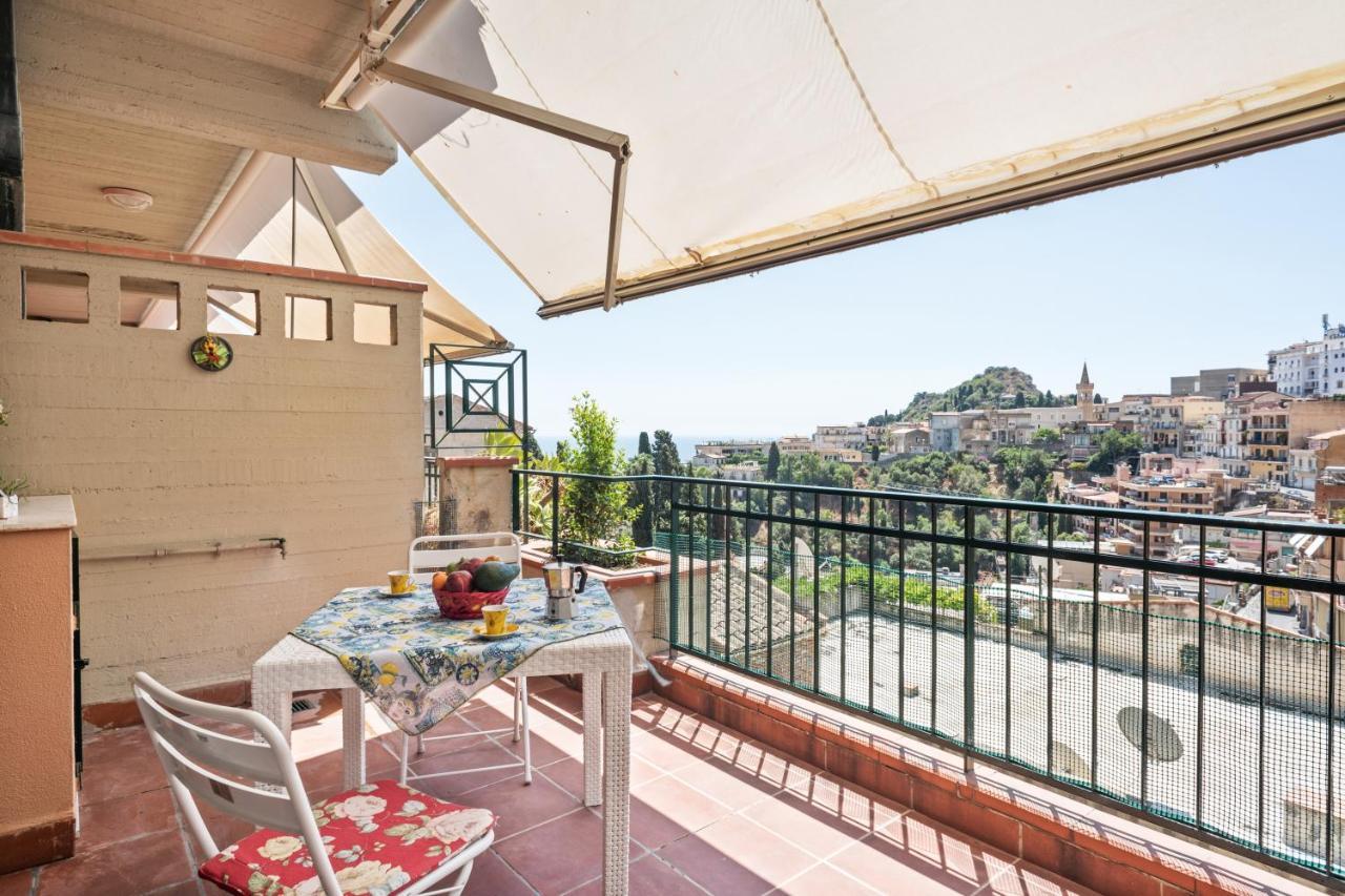 Leilighet Comfortable With Terrace Taormina